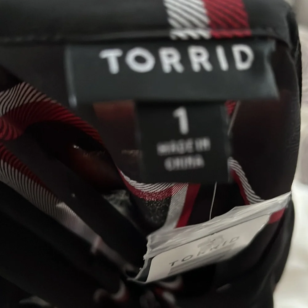 Torrid Sheer Chiffon Plaid Lexie Polka Dot Babydoll Blouse Tunic Size 1X - Picture 6 of 8